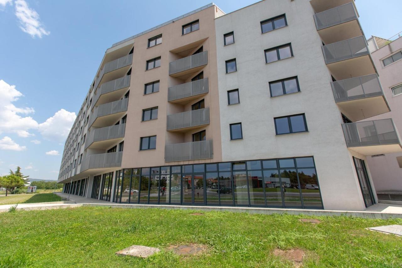 Apartment Val Koper Exteriör bild