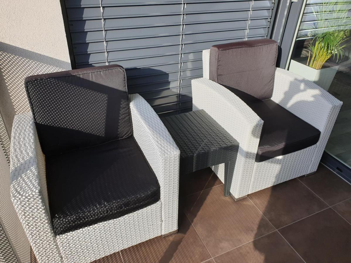 Apartment Val Koper Exteriör bild